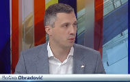 Бошко Обрадовић одбија да се извини, тврди да новинари нису нападнути Бошко Обрадовић одбија да се извини, тврди да новинари нису нападнути